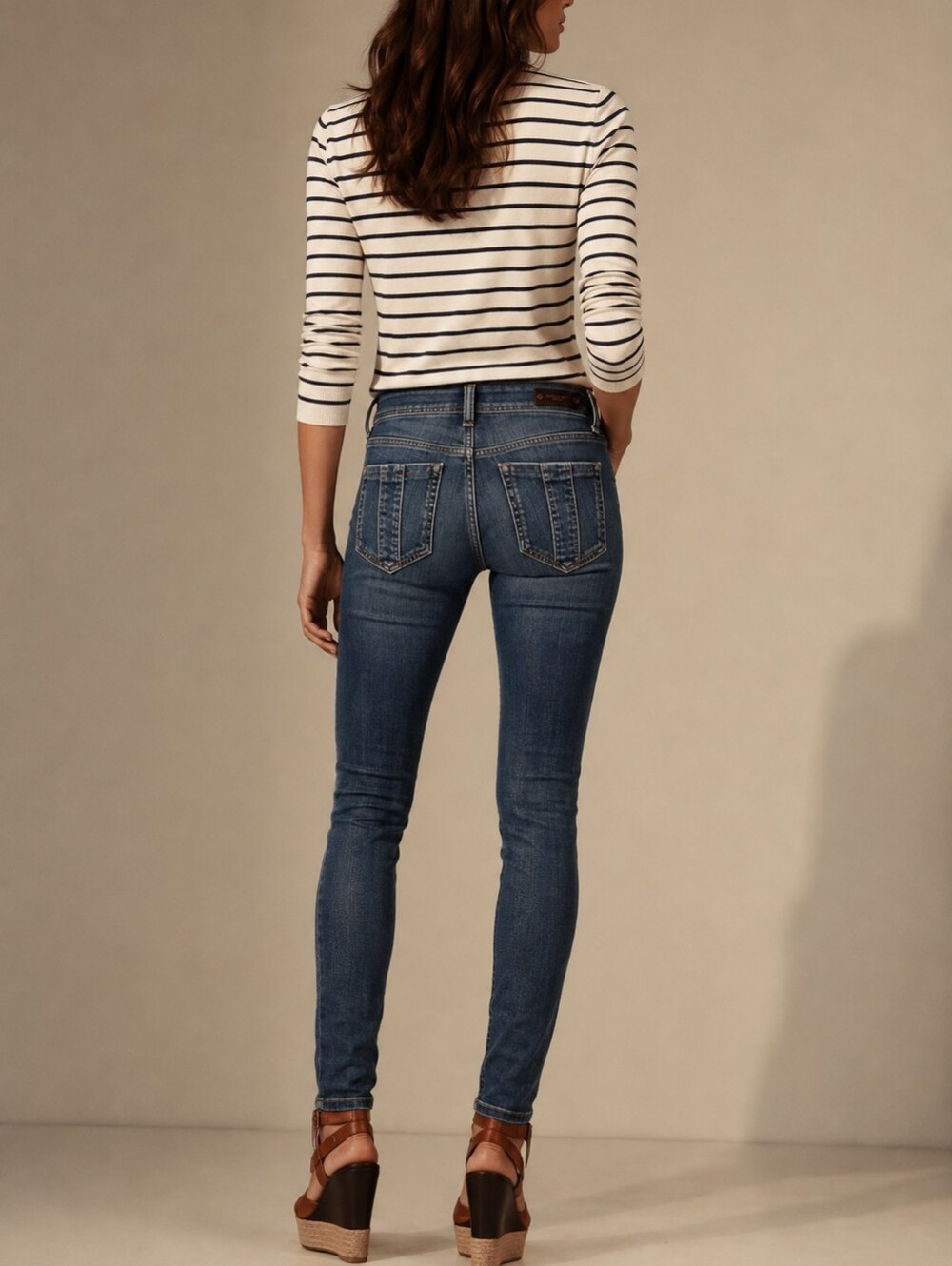 Burberry Brit Kensignton Low Rise Skinny Slim Cotton Stretch Jean